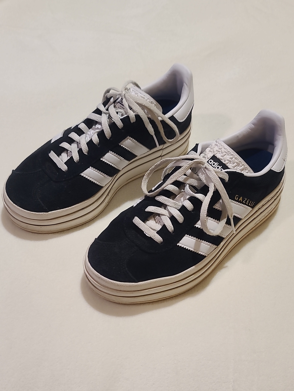 Adidas Gazelle Womens Size 8 Black